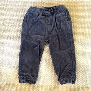 Like new, Tea Collection dark gray corduroy pants. 12-18 months.